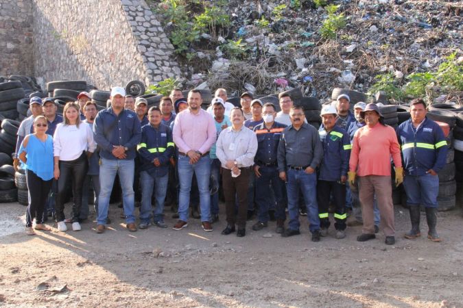 Realiza Emiliano Zapata arranque del programa ambiental de «reciclaje de llantas»