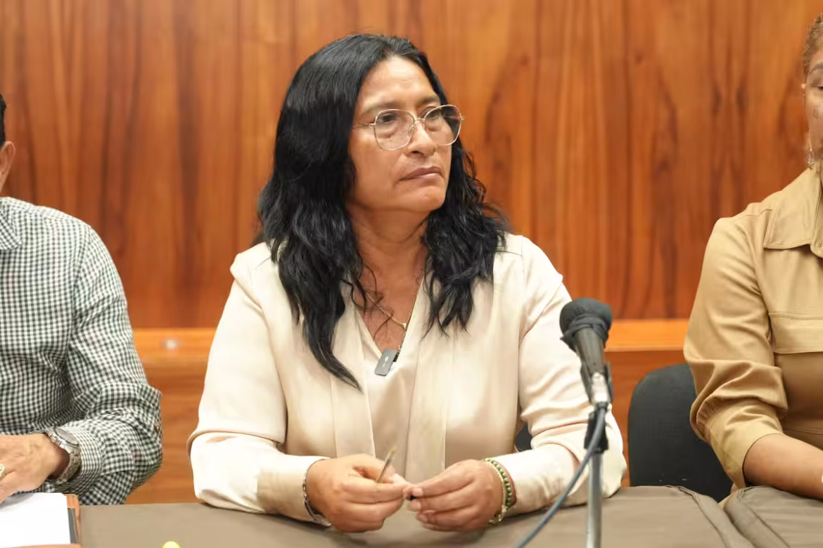 Alcaldesa de Acapulco dice que no renunciará ni comprobará los 898 mdp